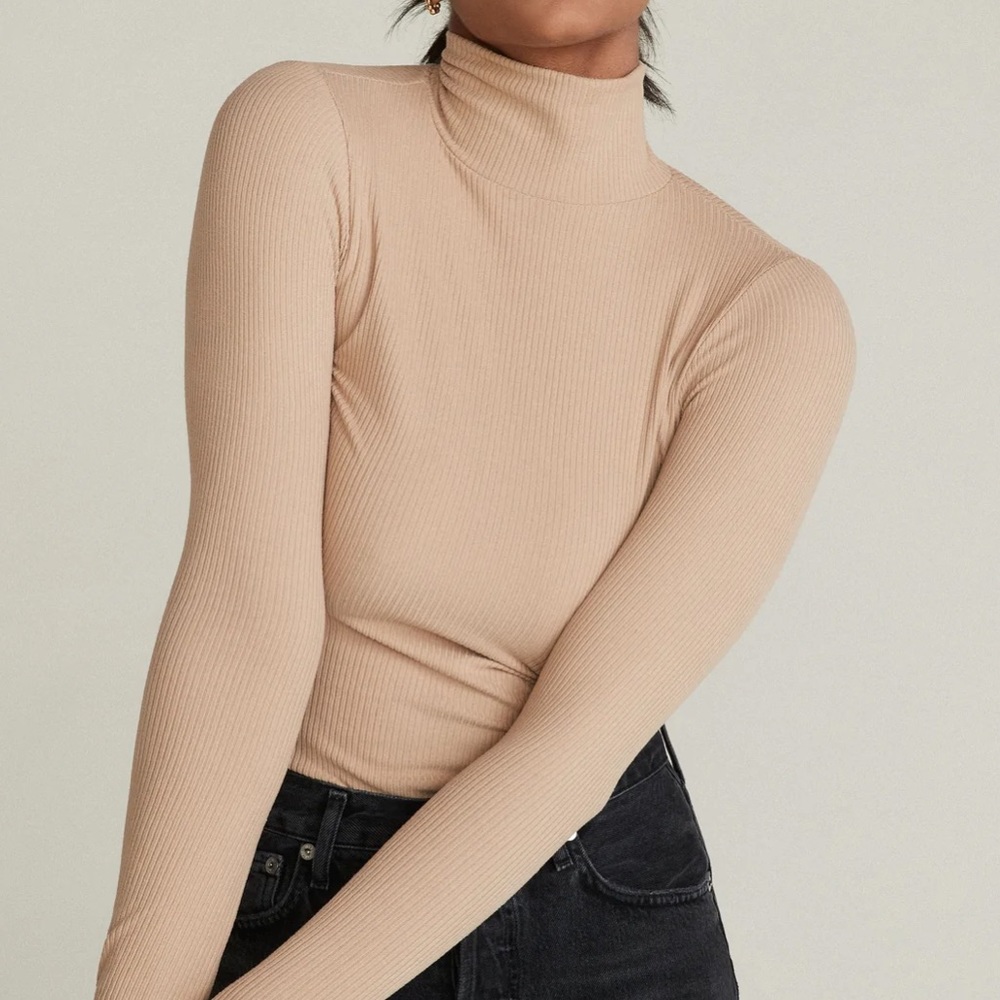 Belen DEMI - CAMEL Turtleneck